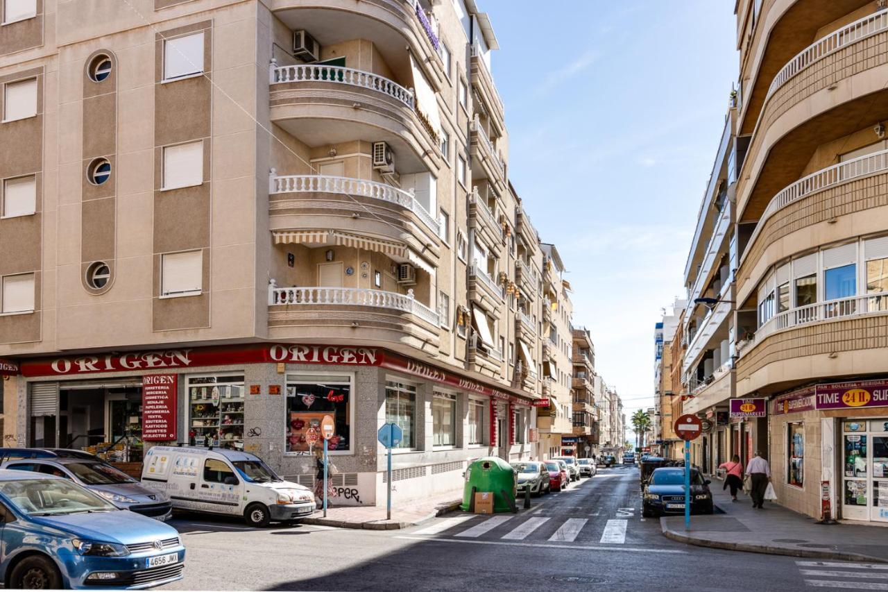 Apartamento Caballero De Rodas Torrevieja Zewnętrze zdjęcie