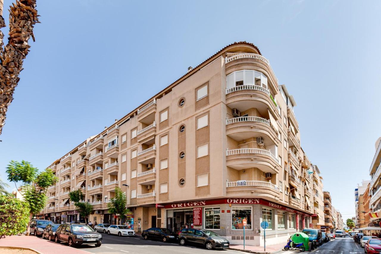 Apartamento Caballero De Rodas Torrevieja Zewnętrze zdjęcie