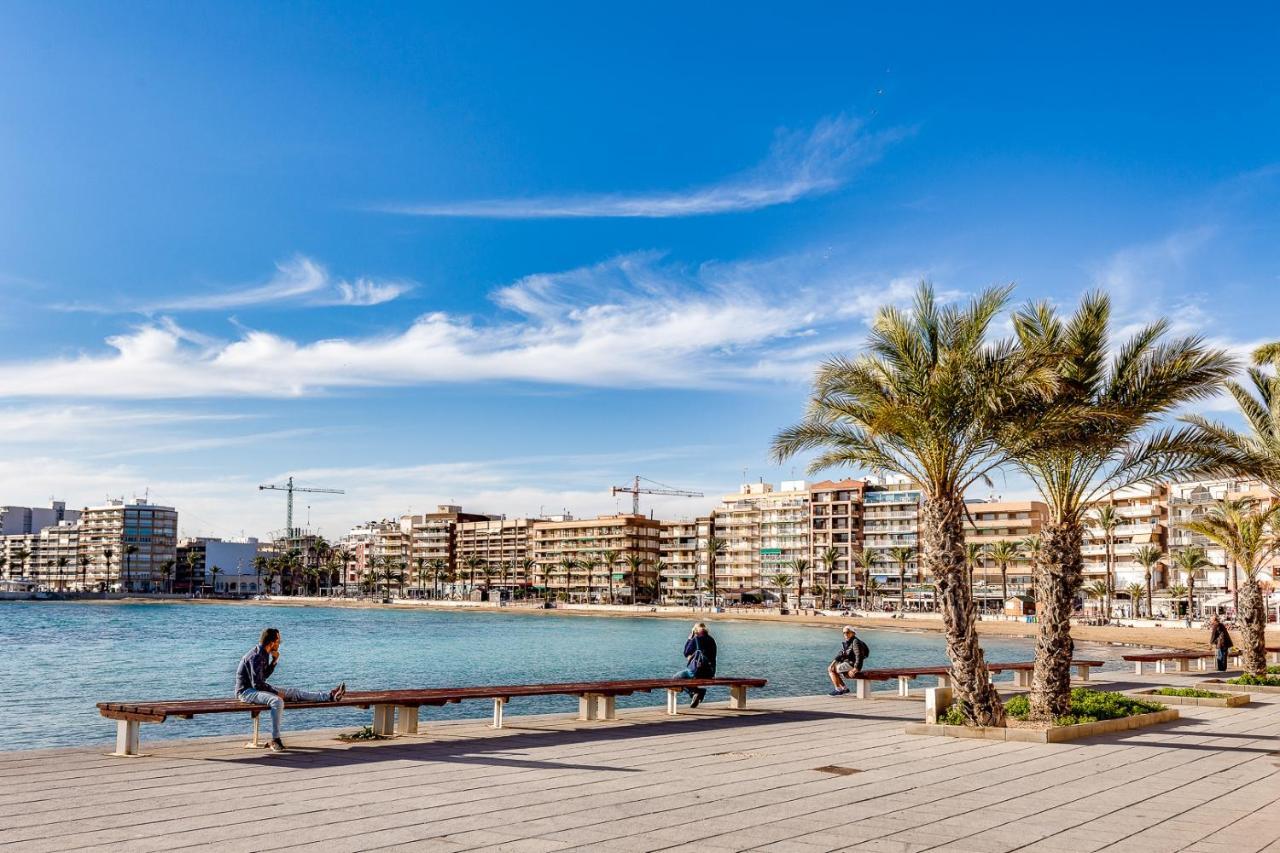 Apartamento Caballero De Rodas Torrevieja Zewnętrze zdjęcie